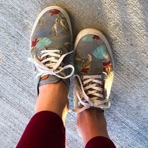 Women’s Vans 9.5